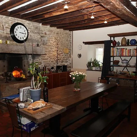 Oda ve Kahvaltı La Grange O Belles Champfrémont